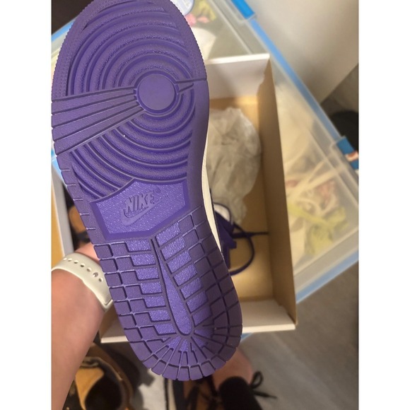 Nike Air Jordan 1 High OG Court Purple White Sneakers CD0461-151 Sz 8 - Picture 4 of 5